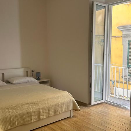 Suite Di Giordy Napoli Centro Exteriör bild