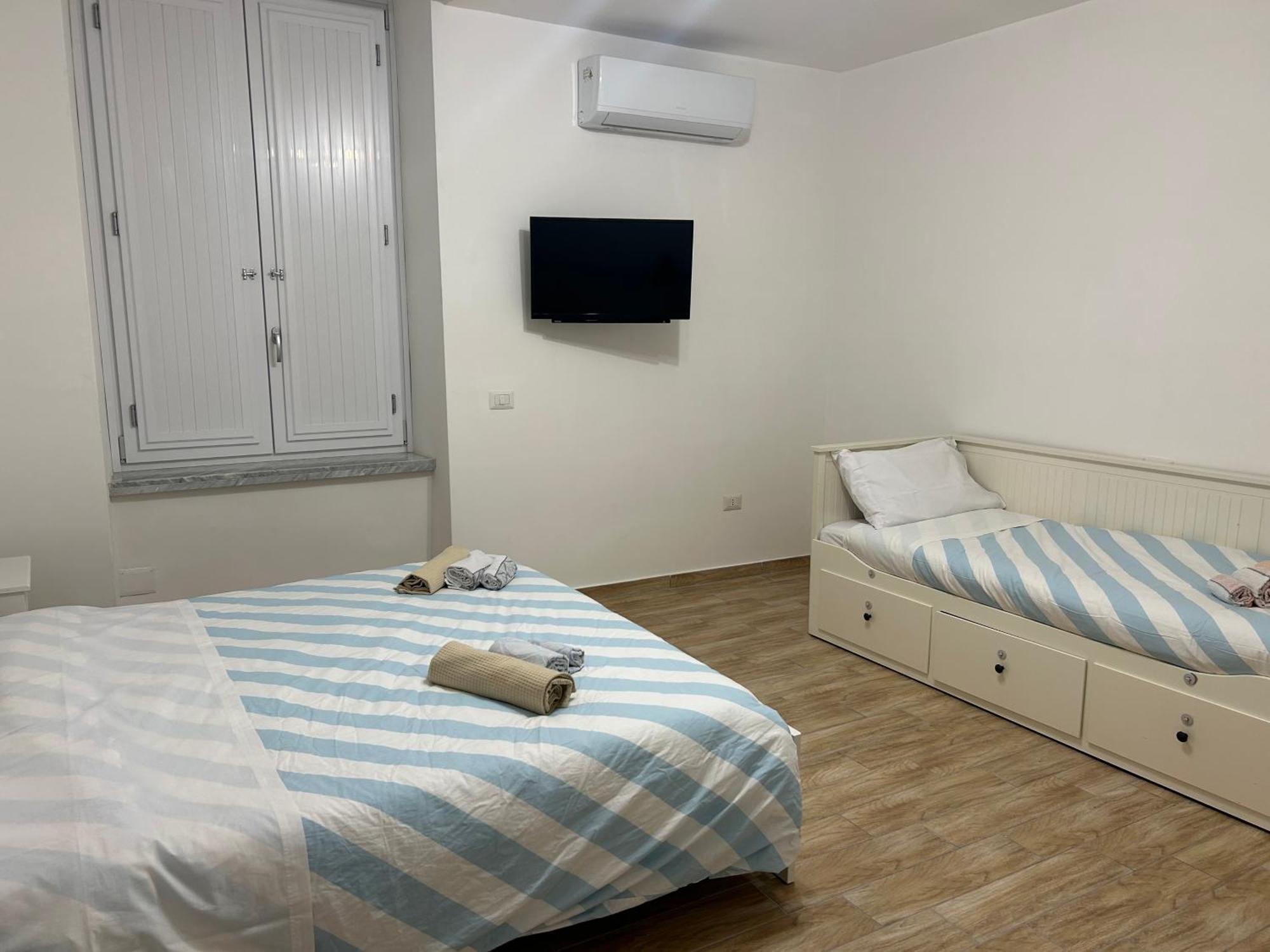 Suite Di Giordy Napoli Centro Exteriör bild